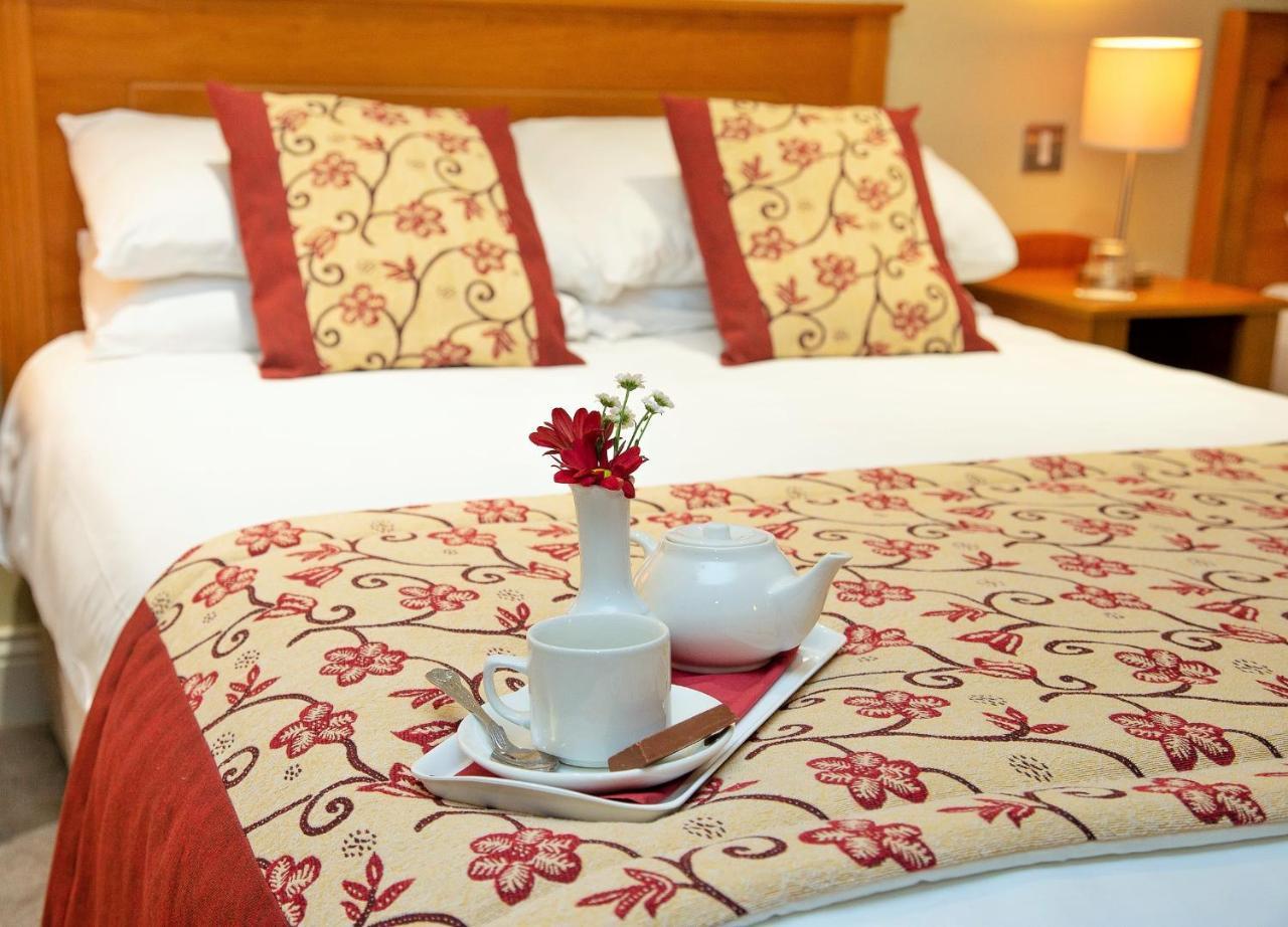 Peacockes Hotel Maam Cross 외부 사진