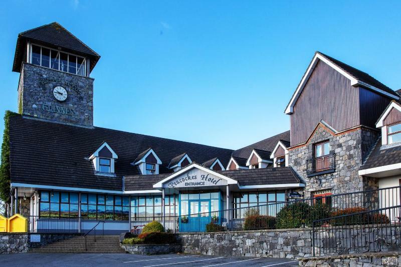 Peacockes Hotel Maam Cross 외부 사진